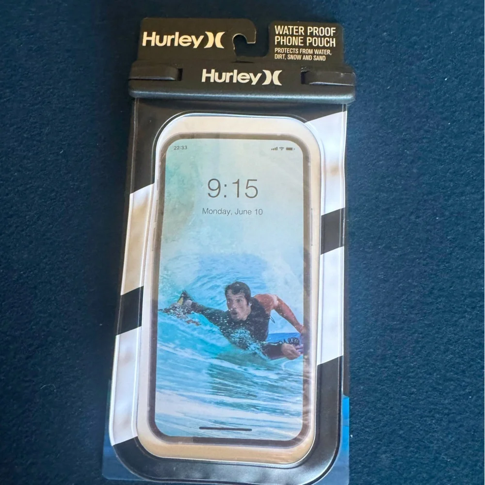 Hurley Waterproof💦 Pouch w/ removable lanyard- Black& white!protect your phone l
